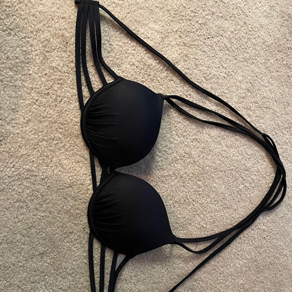 Bikini top